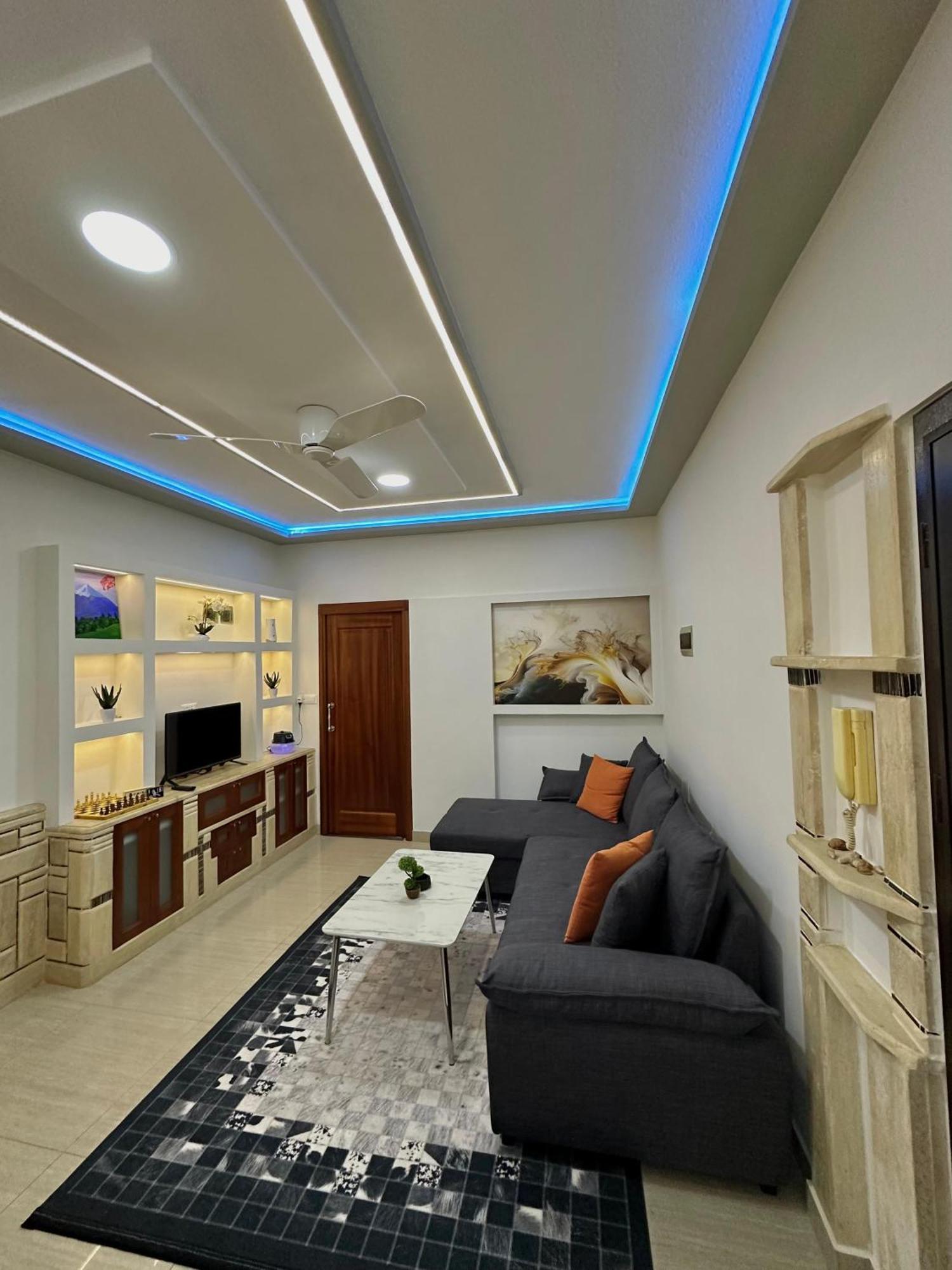 Sea View Apartament. Luxury Area In Durres Beach.公寓 外观 照片