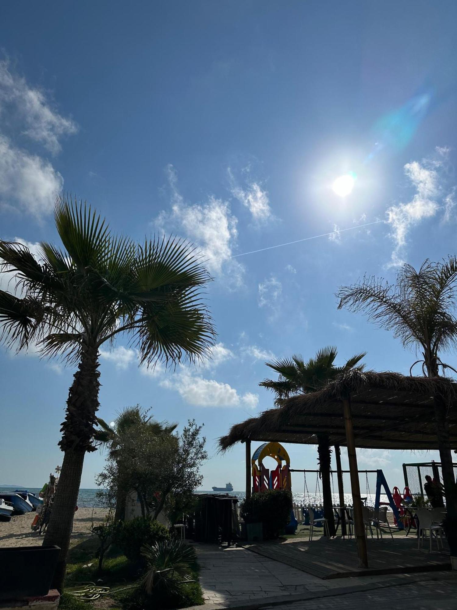 Sea View Apartament. Luxury Area In Durres Beach.公寓 外观 照片